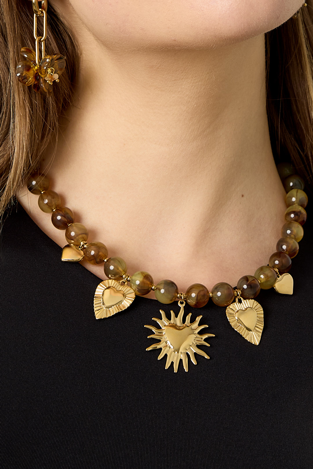 Bead necklace with summer charms