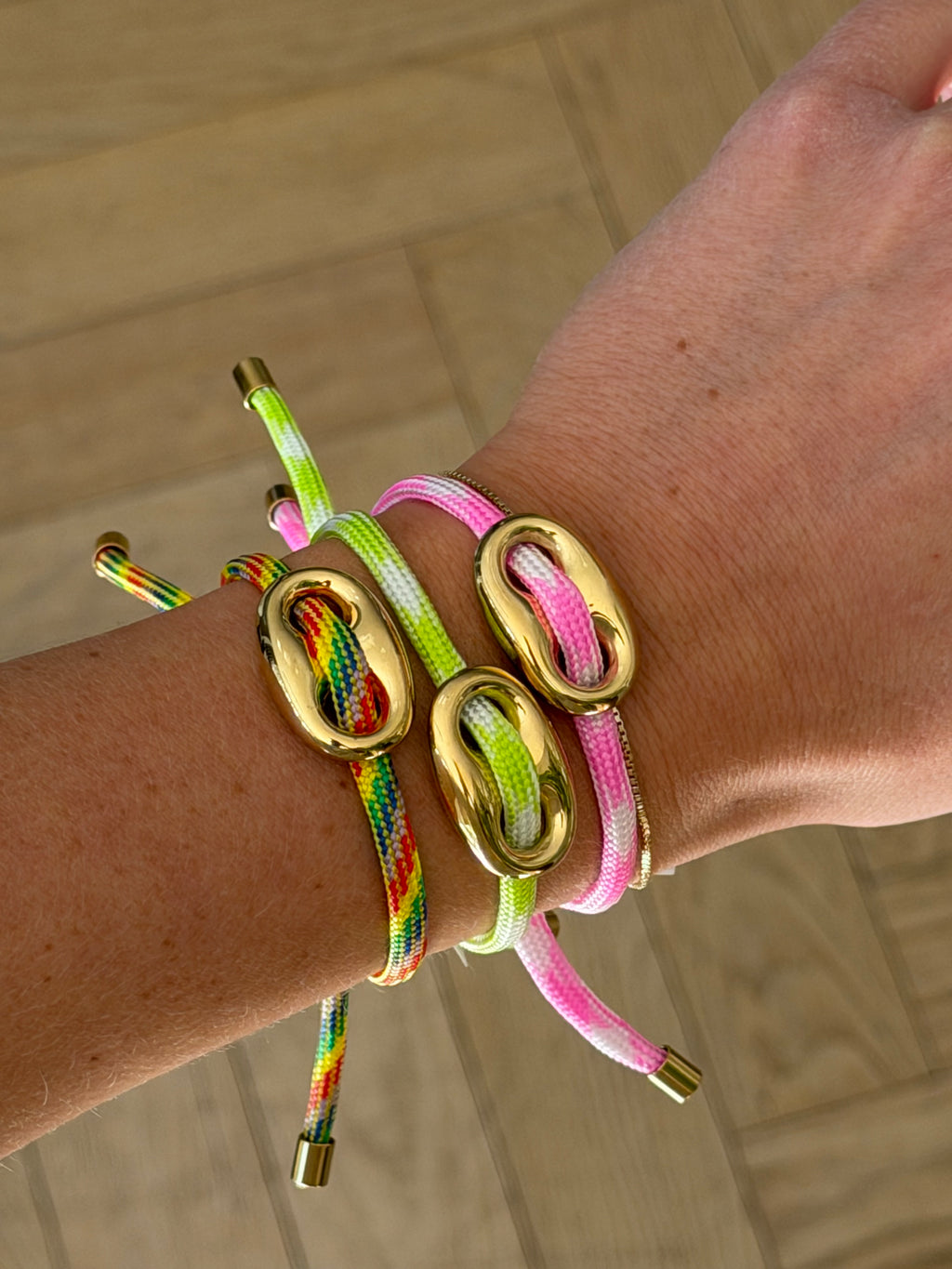 Button Bracelet Green