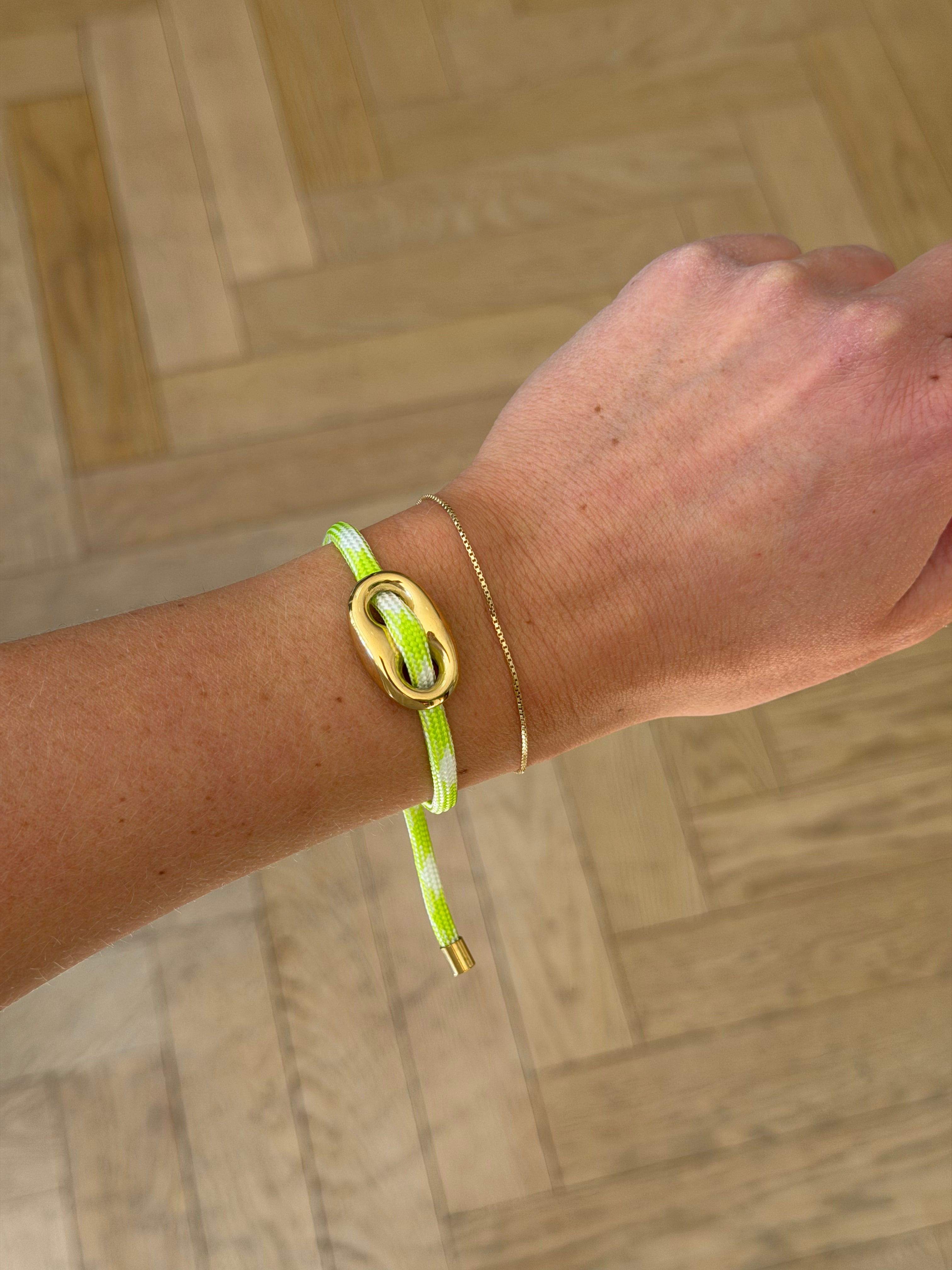 Button Bracelet Green